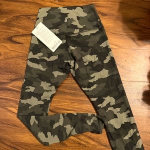 NWT lululemon align leggings 28 inch